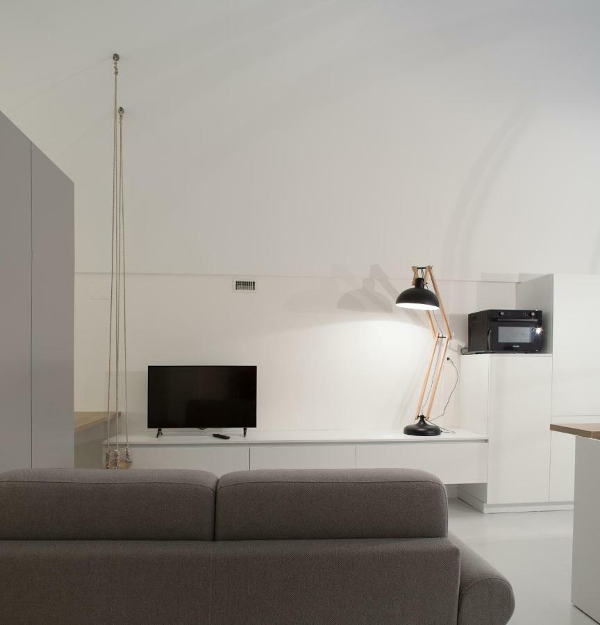 Апартаменты B22 - Comfy Beautiful Loft Монополи Экстерьер фото